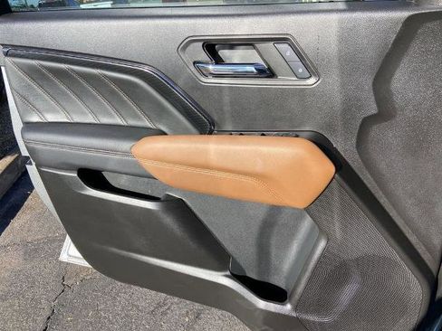 Used 2024 GMC Canyon AT4 w/ LPO, Skid Plate Package image 18