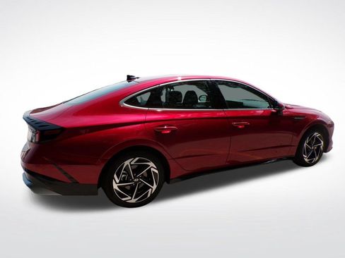 Certified 2026 Hyundai Sonata SEL AWD/4WD image 8