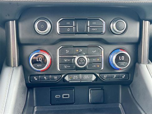 Used 2023 GMC Yukon AT4 w/ LPO, Floor Liner Package AWD/4WD image 19