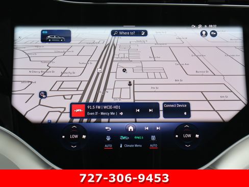 Certified 2025 Mercedes-Benz Maybach EQS 680 4MATIC image 3