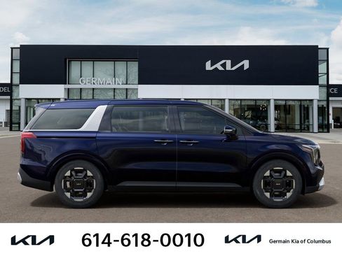 New 2026 Kia Carnival EX FWD image 10
