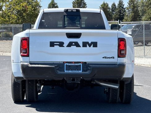 New 2026 RAM 3500 Tradesman AWD/4WD image 4