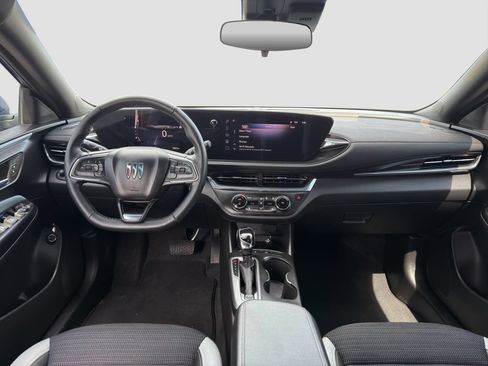 Used 2025 Buick Envista Preferred w/ Convenience I Package FWD image 14