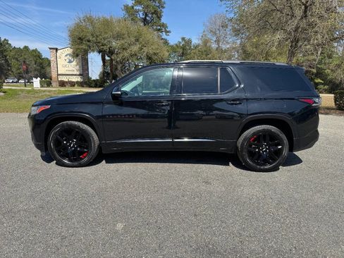 Used 2018 Chevrolet Traverse Premier w/ Redline Edition image 3