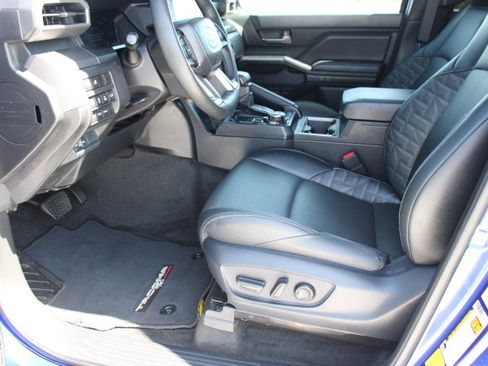 Certified 2024 Toyota Tacoma TRD Off-Road w/ TRD Off Road Premium Package AWD/4WD image 12