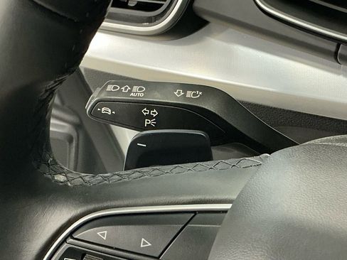 Used 2025 Audi Q5 2.0T Premium image 19