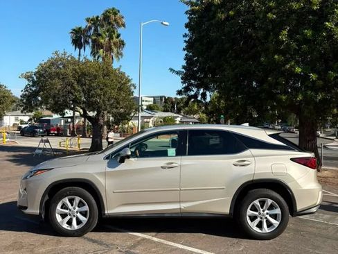 Used 2017 Lexus RX 350 FWD w/ Premium Package image 3