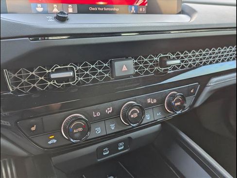 Used 2025 Honda Accord Sport image 15