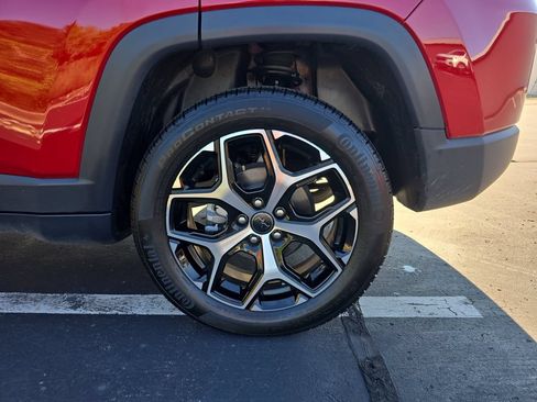 Used 2025 Jeep Compass Limited AWD/4WD image 34