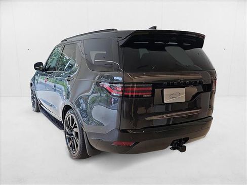New 2025 Land Rover Discovery Dynamic SE AWD/4WD image 7
