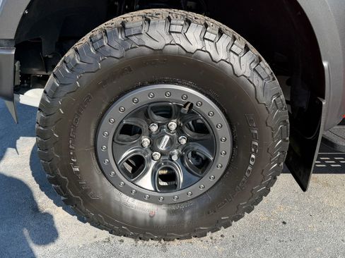 Used 2023 Ford F150 Raptor AWD/4WD image 8