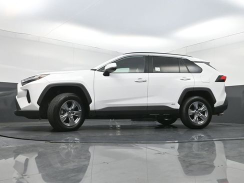 Used 2022 Toyota RAV4 XLE w/ Convenience Package AWD/4WD image 27