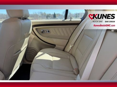 Used 2016 Ford Taurus Limited w/ Equipment Group 301A AWD/4WD image 8