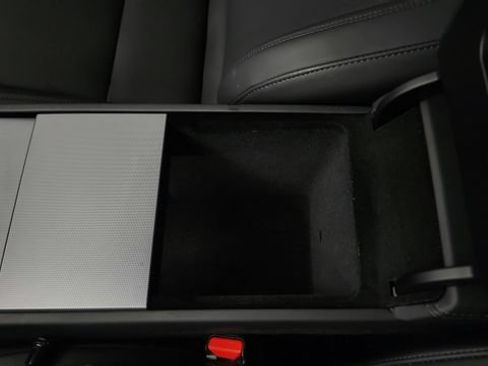Used 2025 Tesla Model 3 RWD image 90