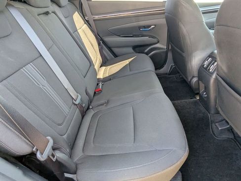 Used 2022 Hyundai Tucson SEL w/ Convenience Package image 18