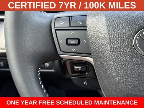 Used 2025 Toyota Camry SE FWD image 21