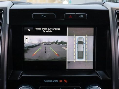 Used 2015 Ford F150 Platinum w/ Technology Package image 8