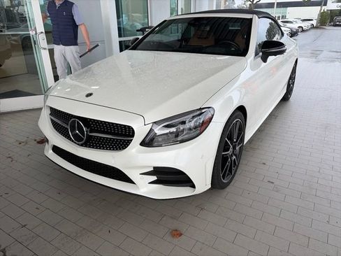 Used 2021 Mercedes-Benz C 300 4MATIC Cabriolet image 2