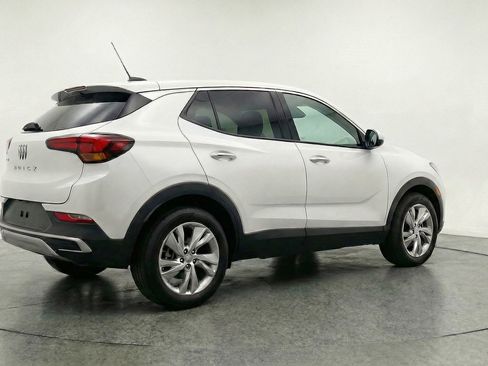 Used 2025 Buick Encore GX Preferred AWD/4WD image 9
