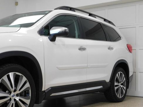 Used 2020 Subaru Ascent Touring AWD/4WD image 18
