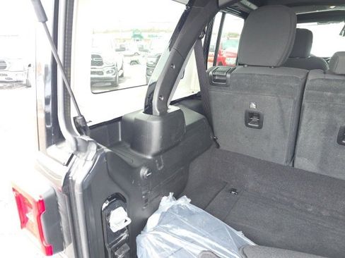 Used 2025 Jeep Wrangler Unlimited Rubicon 4xe w/ Safety Group image 52