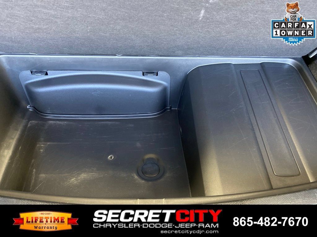 Used 2025 Dodge Durango GT AWD/4WD image 32