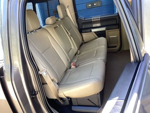 Used 2019 Ford F250 Lariat w/ Lariat Value Package AWD/4WD image 42