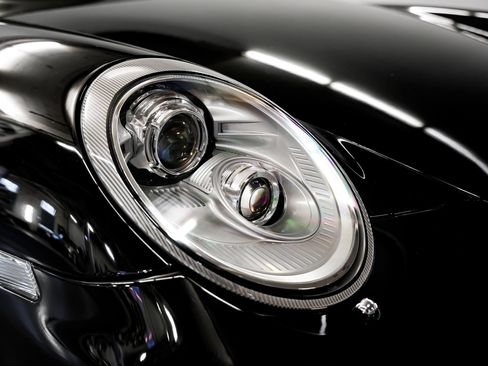 Used 2010 Porsche 911 GT3 RWD image 35