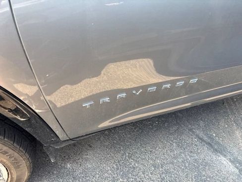 Used 2026 Chevrolet Traverse High Country w/ LPO, Floor Liner Package AWD/4WD image 14