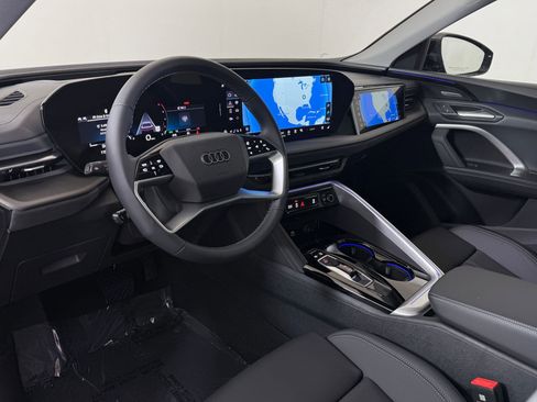 New 2025 Audi Q5 Prestige AWD/4WD image 4