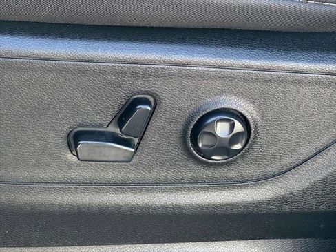Used 2019 RAM 1500 Big Horn AWD/4WD image 19