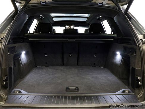 Certified 2024 BMW X5 xDrive40i w/ M Sport Package image 33