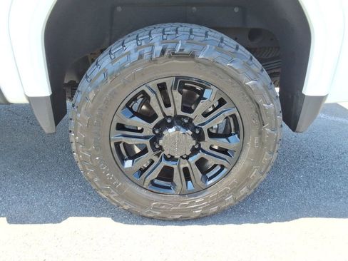 Used 2025 GMC Sierra 2500 Denali Ultimate AWD/4WD image 14