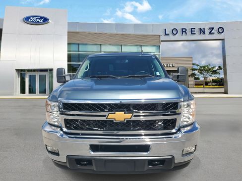 Used 2014 Chevrolet Silverado 2500 LTZ w/ LTZ Plus Package image 2