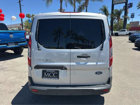 Used 2017 Ford Transit Connect XLT FWD image 12