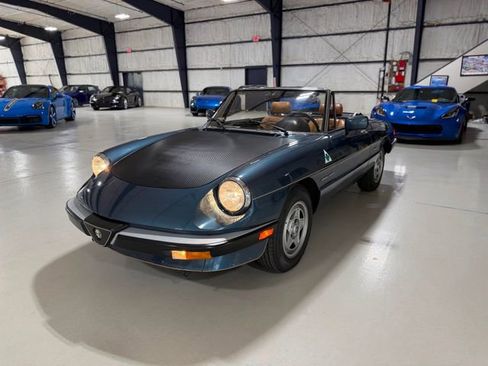 Used 1988 Alfa Romeo Spider Veloce RWD image 61
