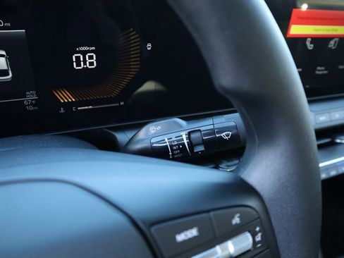 New 2025 Kia K4 LXS image 29