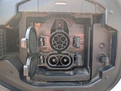 Used 2023 Toyota bZ4X AWD w/ Weather Package image 12