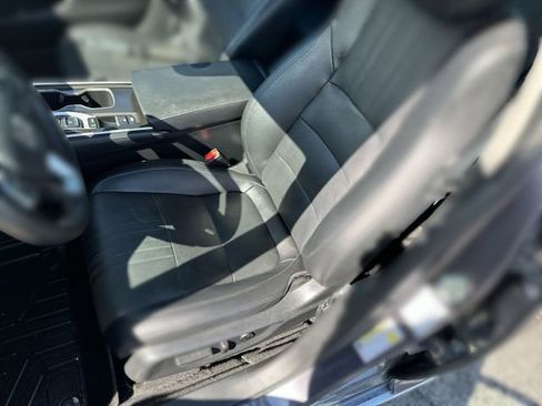 Used 2019 Honda Accord Touring image 15