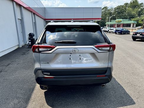 Certified 2025 Toyota RAV4 XLE AWD/4WD image 6
