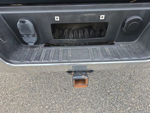 Used 2018 Chevrolet Silverado 1500 LT w/ All Star Edition image 13