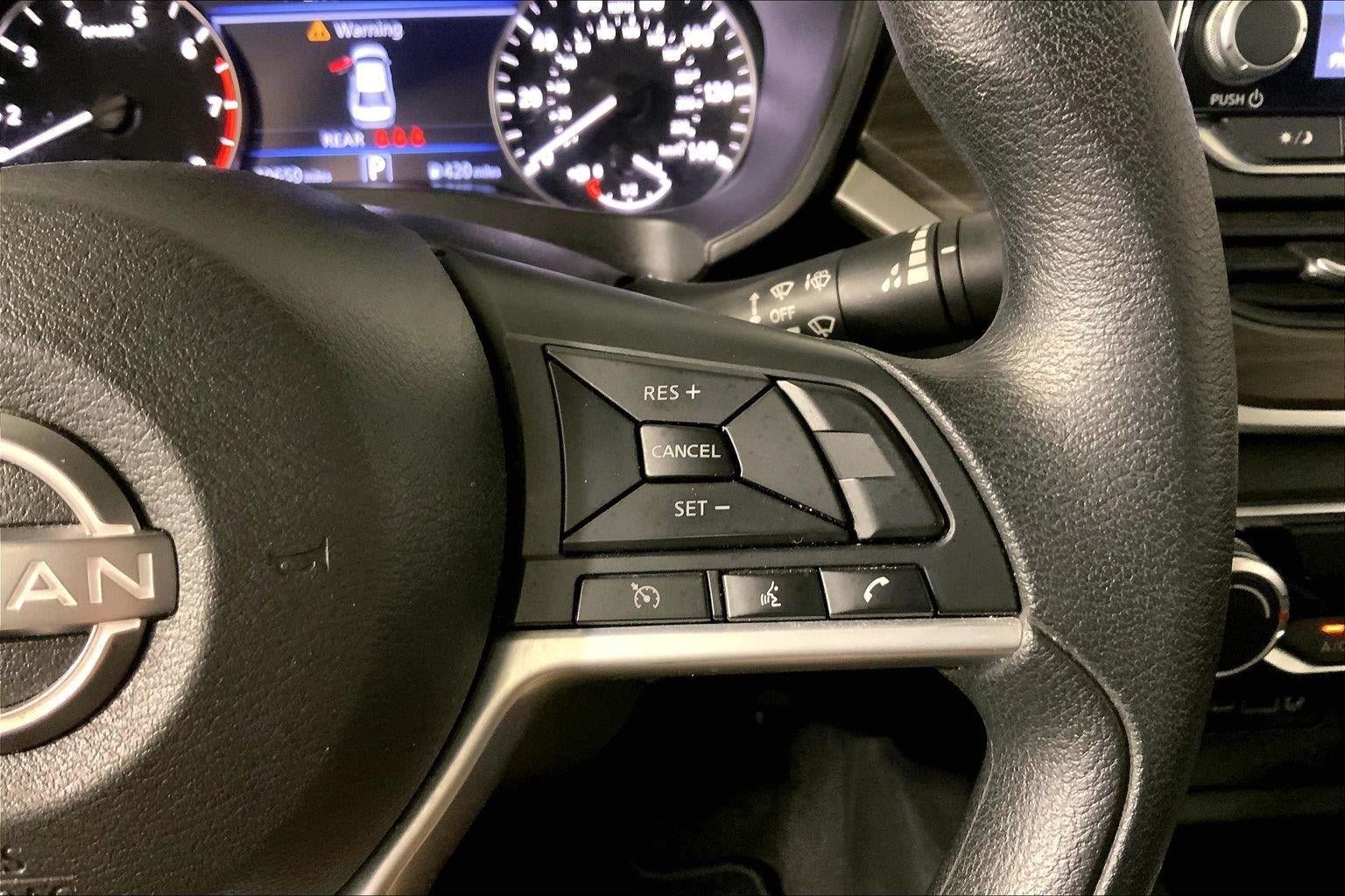 Used 2025 Nissan Altima 2.5 SV FWD image 13
