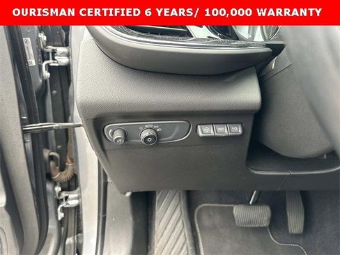 Certified 2022 Buick Envision Essence w/ Technology Package I image 26