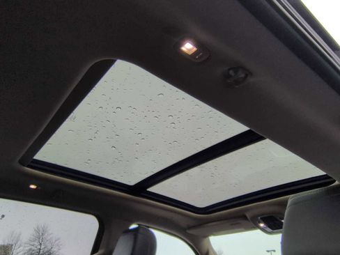 Used 2019 RAM 1500 Laramie image 23