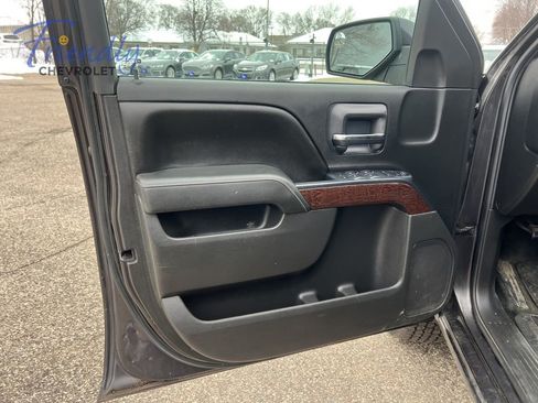 Used 2015 GMC Sierra 1500 SLE w/ SLE Value Package AWD/4WD image 16