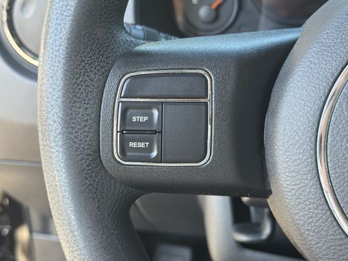 Used 2016 Jeep Compass Sport w/ Power Value Group FWD image 29