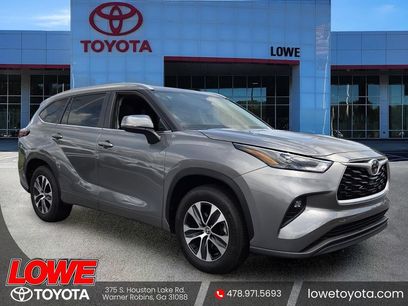 Certified 2025 Toyota Highlander XLE