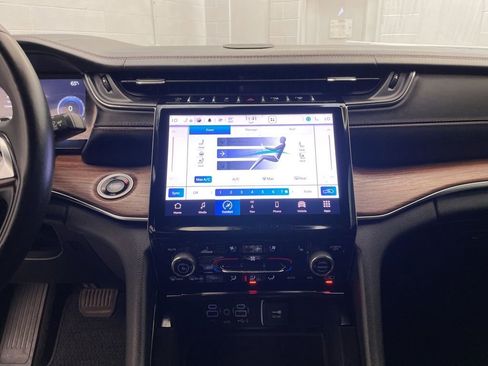 Certified 2021 Jeep Grand Cherokee L Summit w/ Advanced Protech Group IV image 16