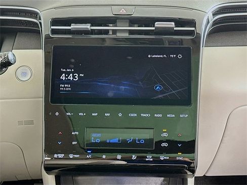 Used 2024 Hyundai Tucson SEL image 15