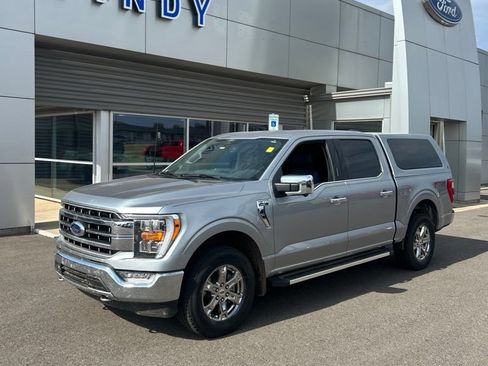 Used 2022 Ford F150 Lariat AWD/4WD image 2